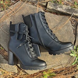 Stylish Black Lace-Up Ankle Boots